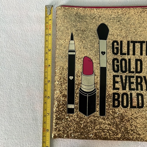 Breakups to Makeup cosmetic bag - Picture 5 of 6